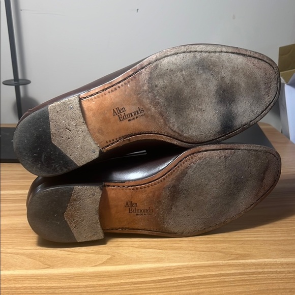 Allen Edmonds Brown Leather Loafers with Metallic Detail - Picture 7 of 8